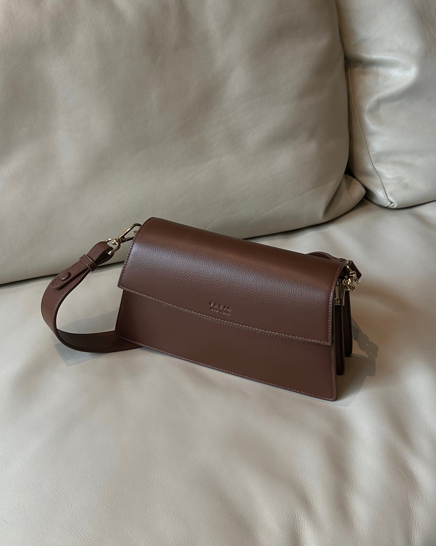 Mini Shoulder Bag Pecan