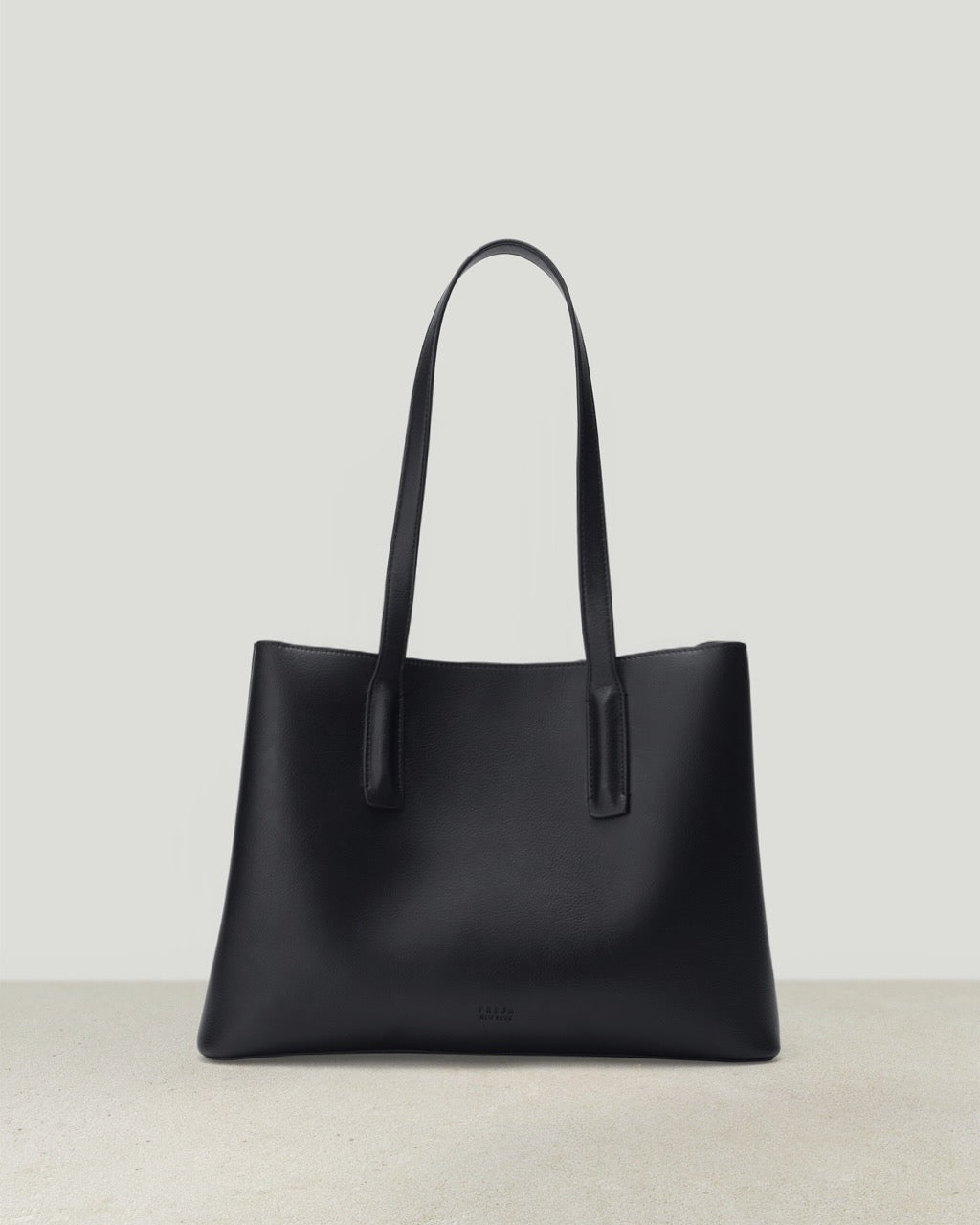 Freja tote Outlet