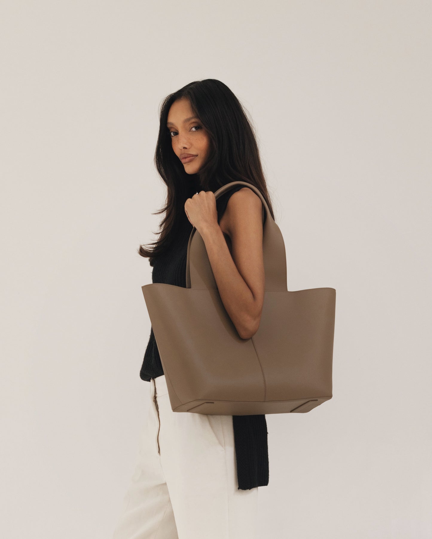 Lafayette Tote Taupe