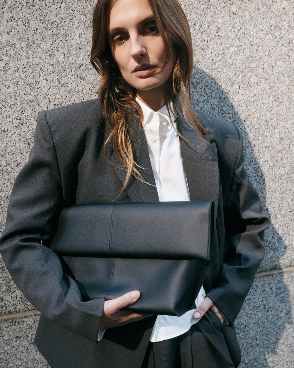 Seamed Clutch Black