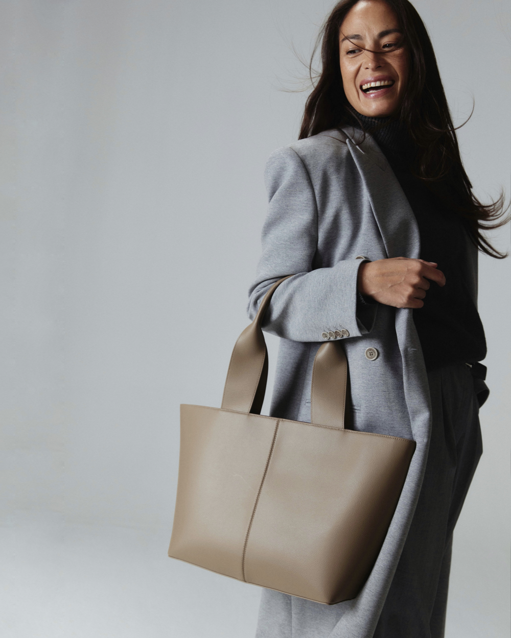 Mini Shoulder Bag Taupe – Freja New York