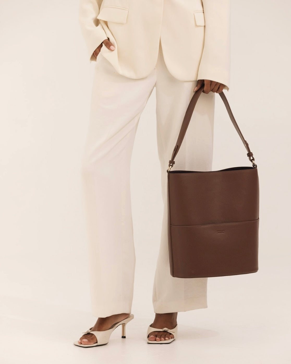 Tall Tote Pecan – Freja New York