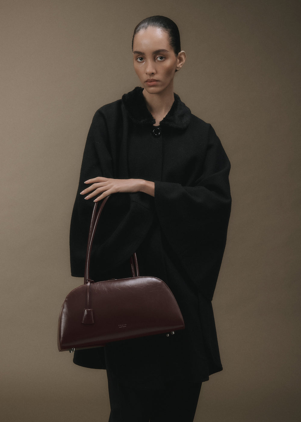 Alma Bag Raisin Gloss