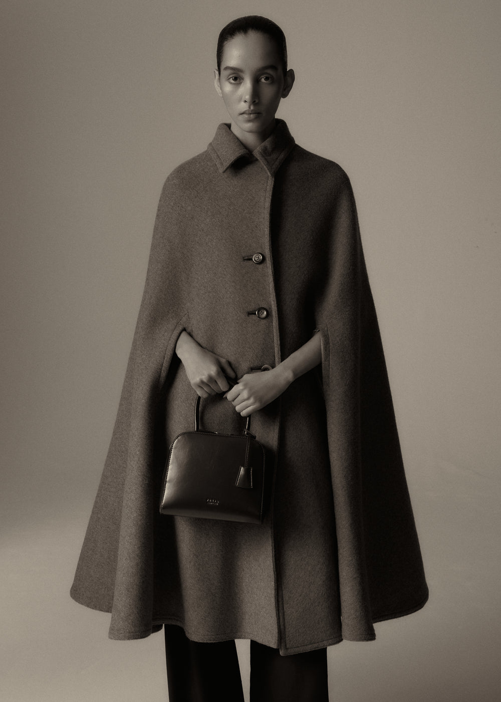 Miro Bag Black Gloss