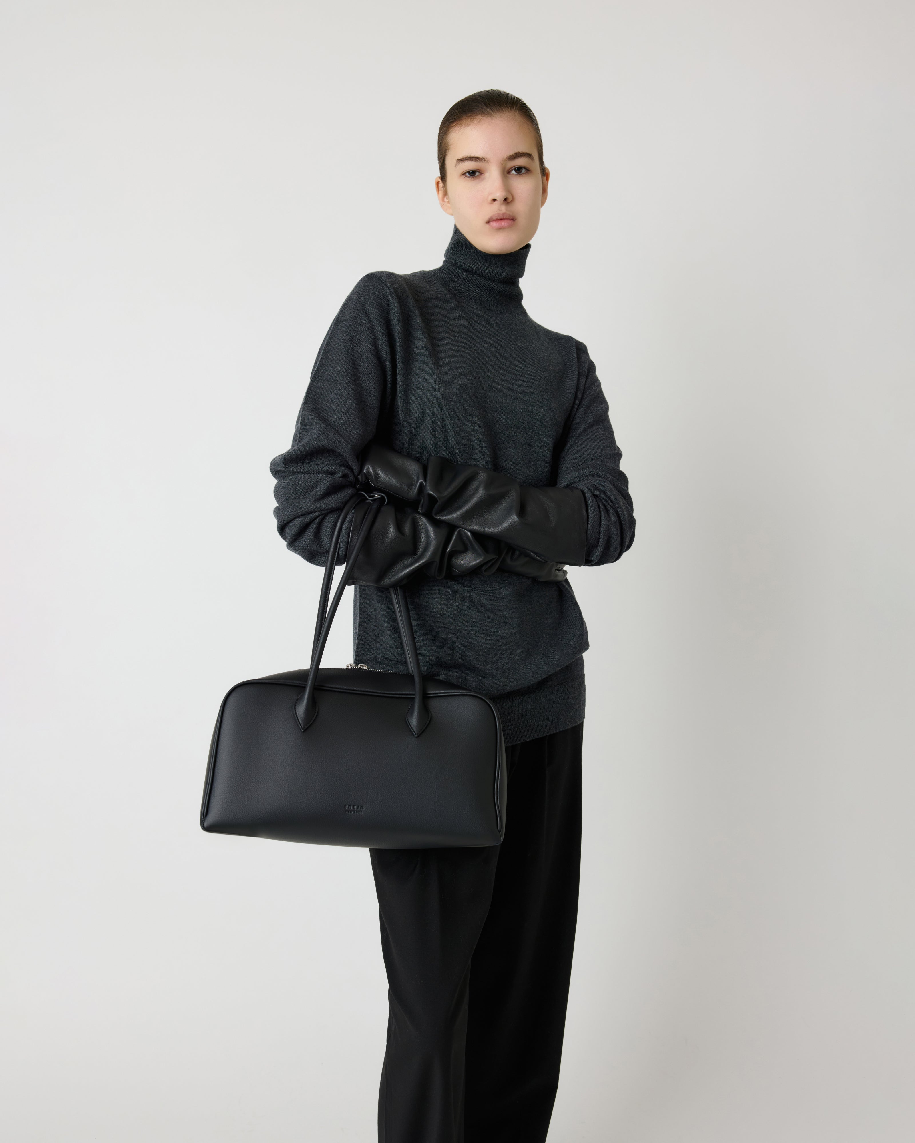 Mae Bag Black