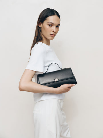 Shell Clutch Black Gloss