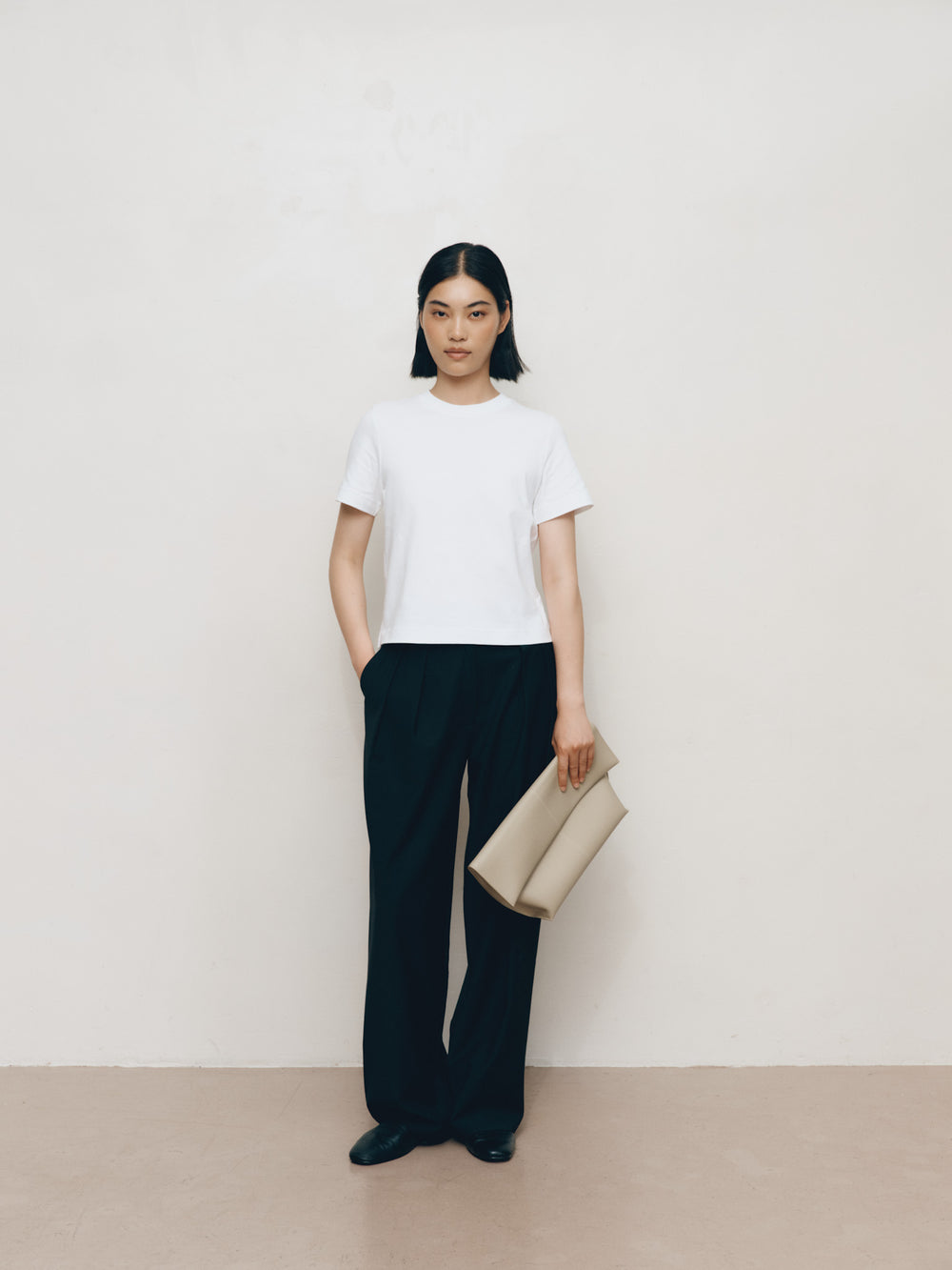 Seamed Clutch Sand
