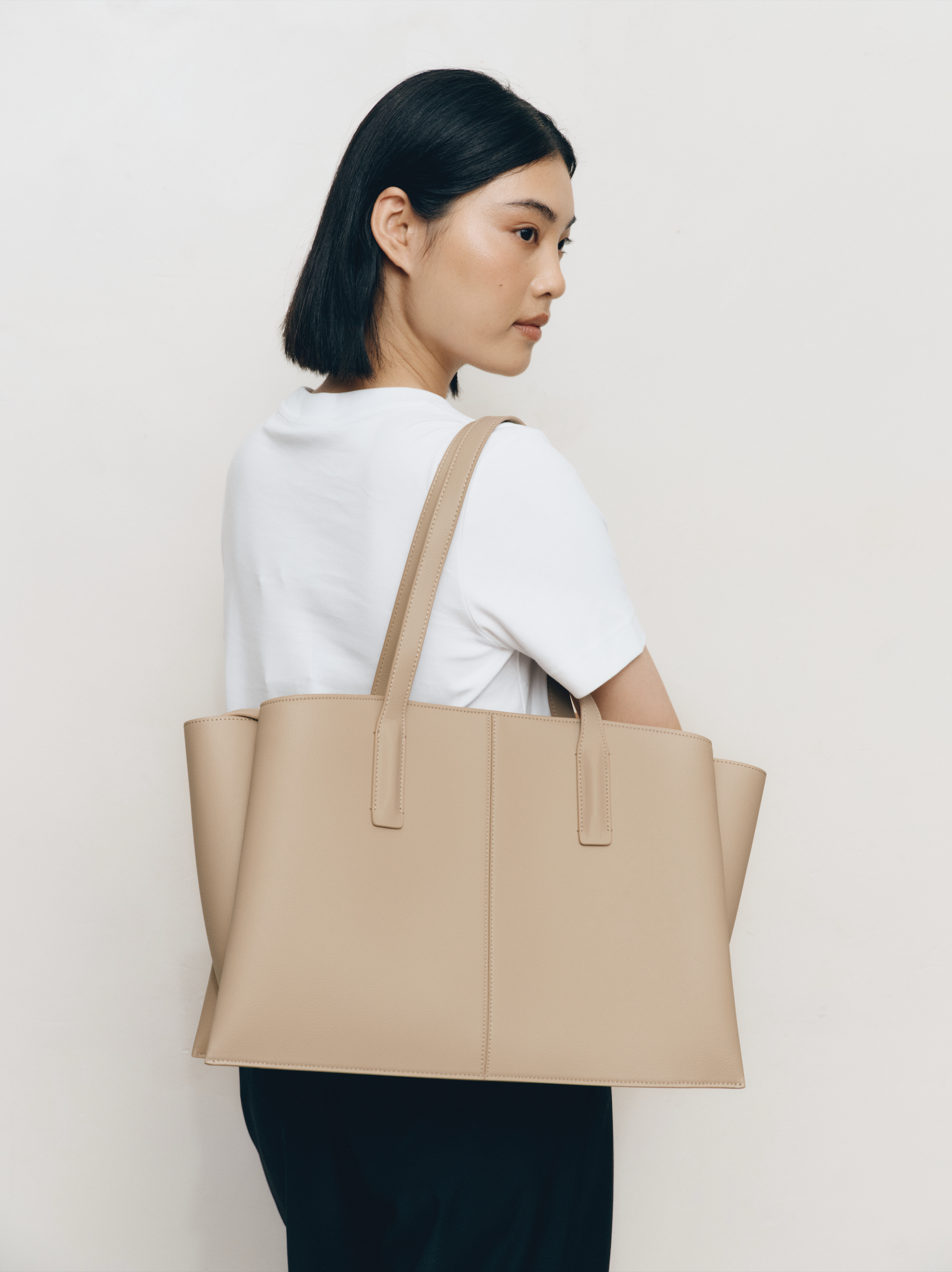 Paloma Tote Latte - Luxury Vegan Work Bag Paloma Tote Latte - Luxury Vegan Work Bag