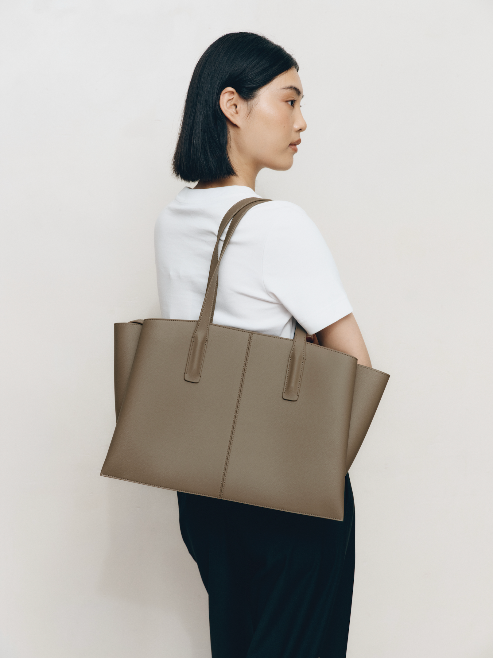 Paloma Tote Black - Luxury Vegan Work Bag
