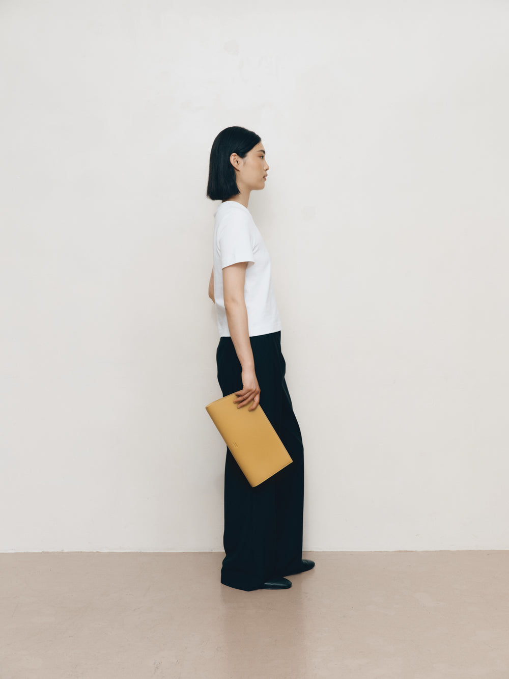 Slim Clutch Cashew