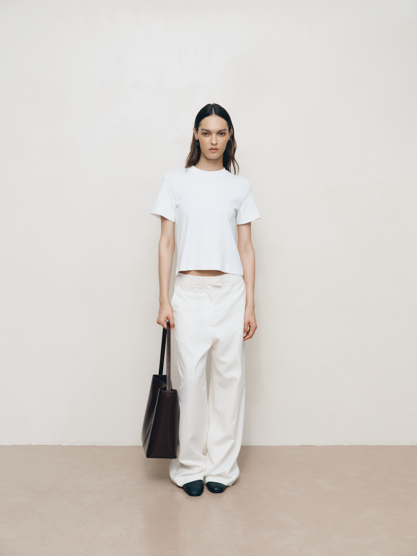 Kaia Bag Raisin Gloss