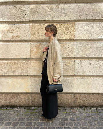 Shell Clutch Black Gloss