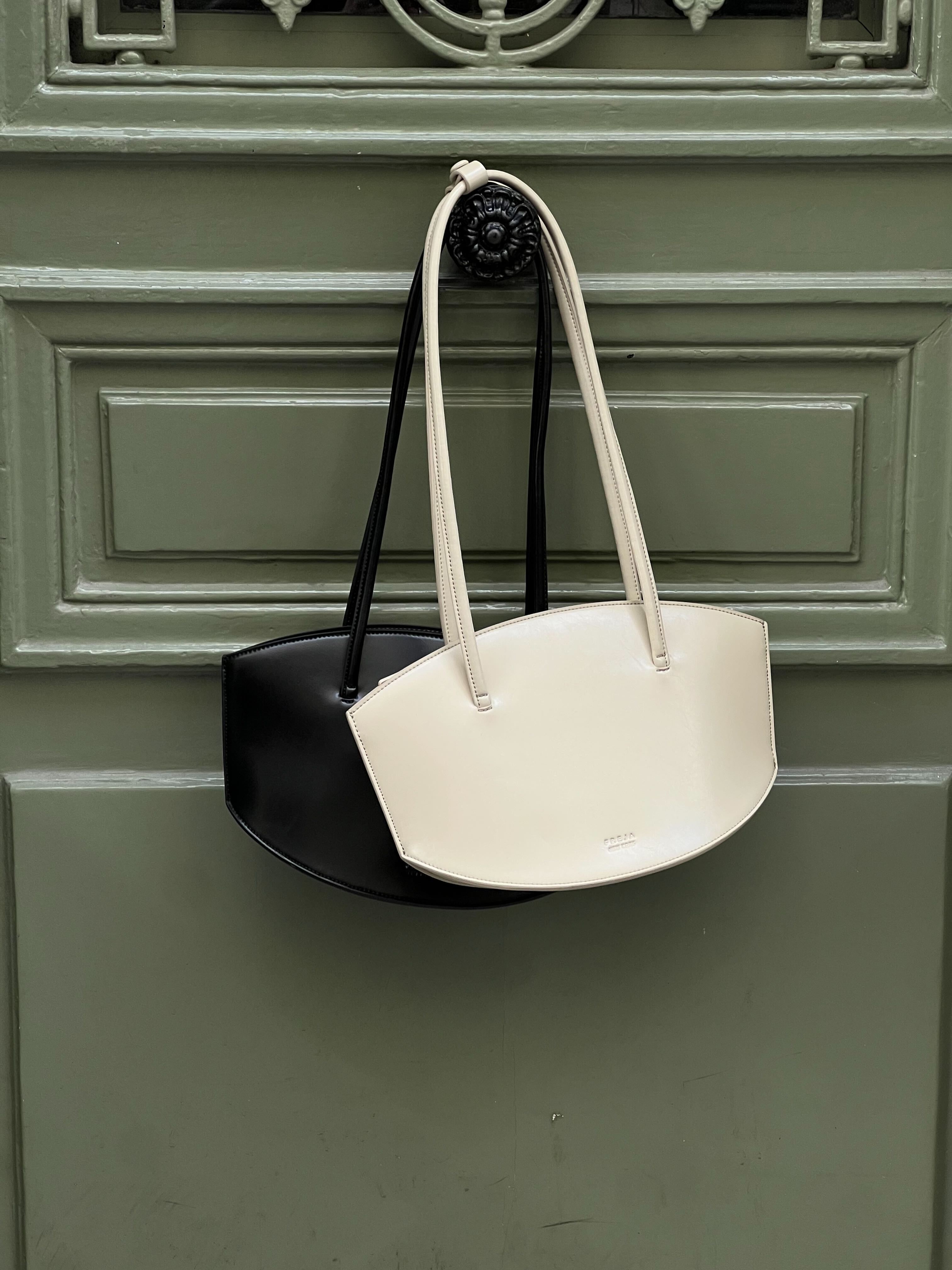 Elvie Bag Black Gloss