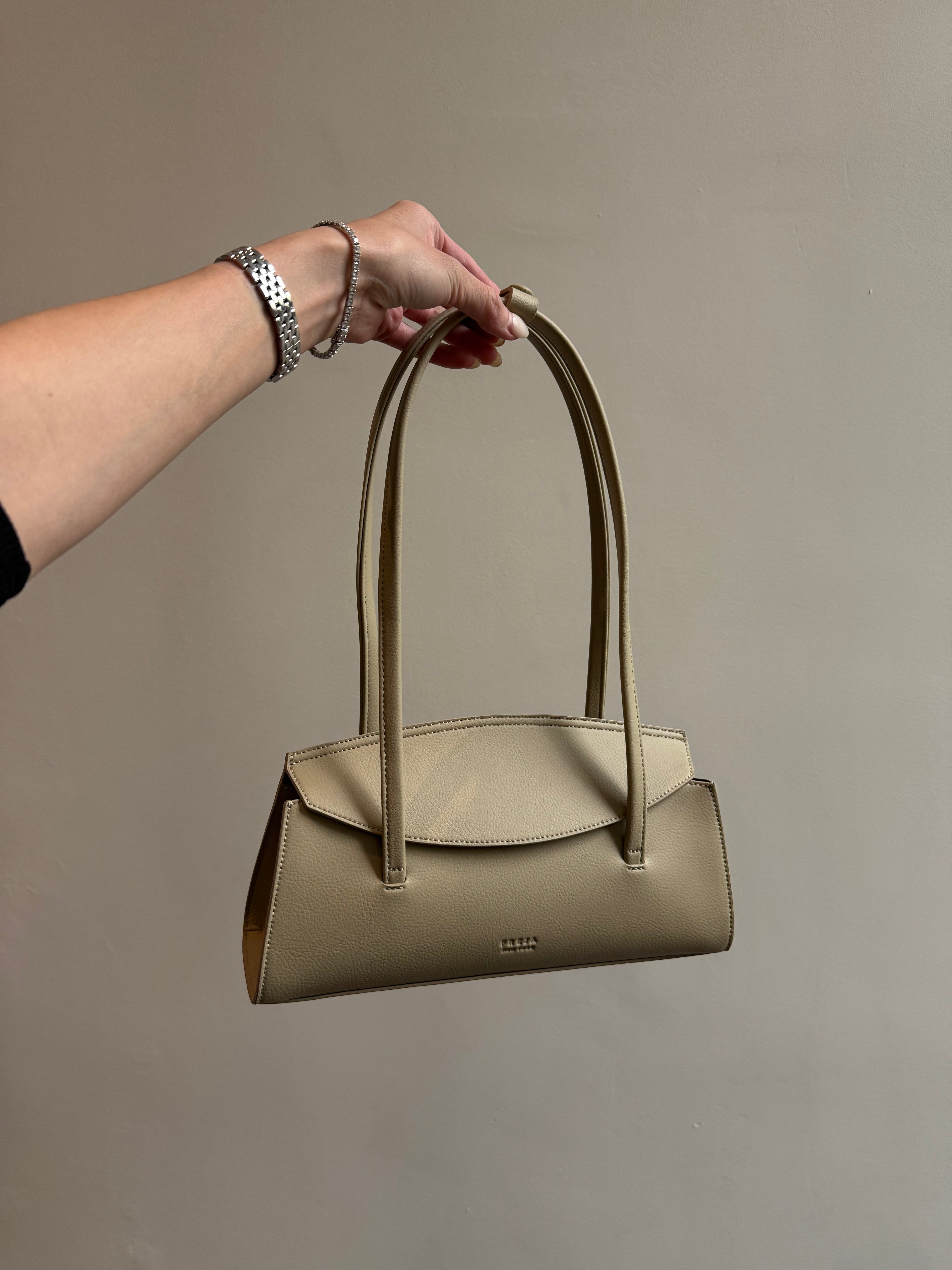 Caroline Bag Sand - Archive