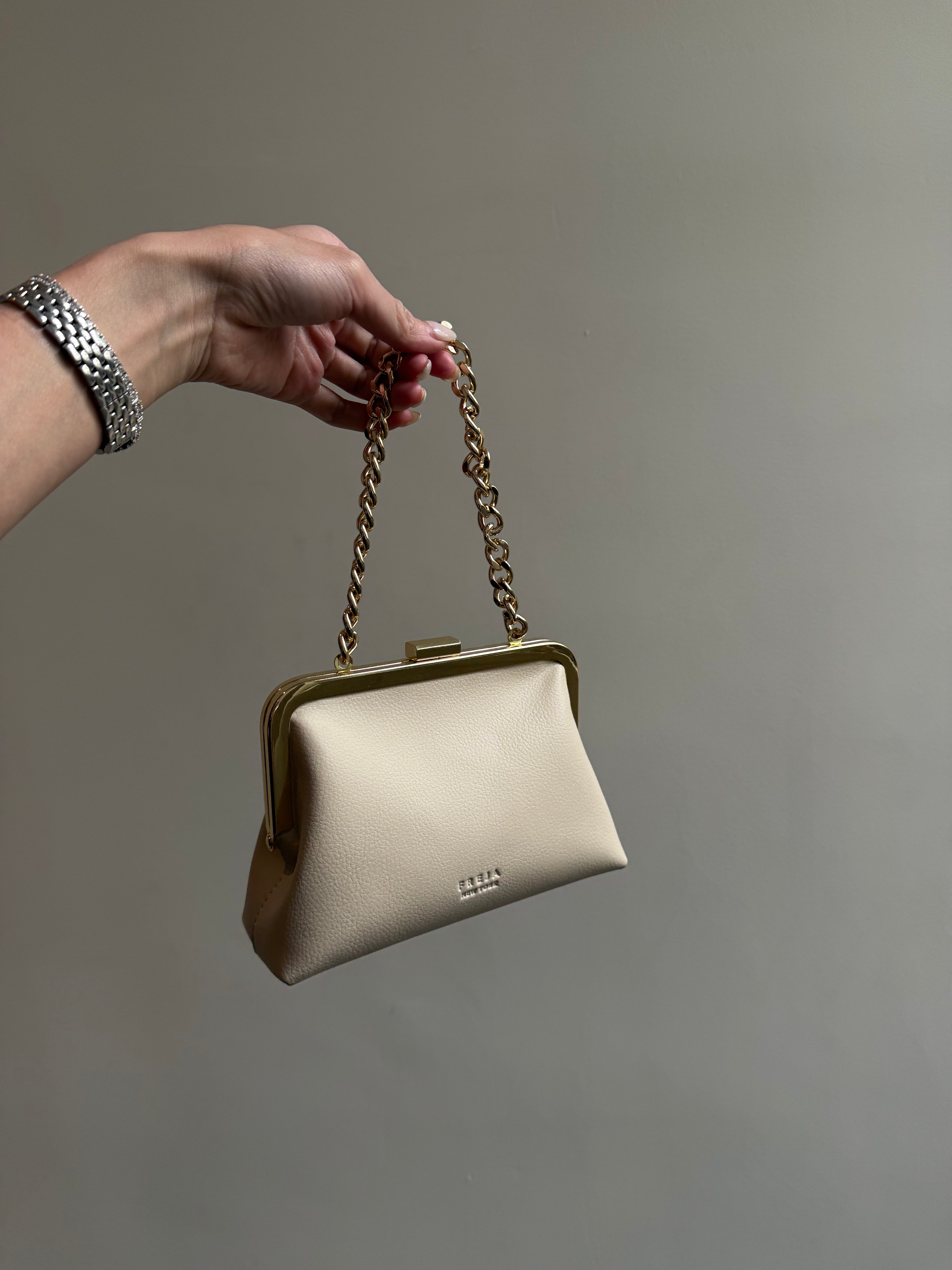 Mini Chained Clutch Bag Oat - Archive