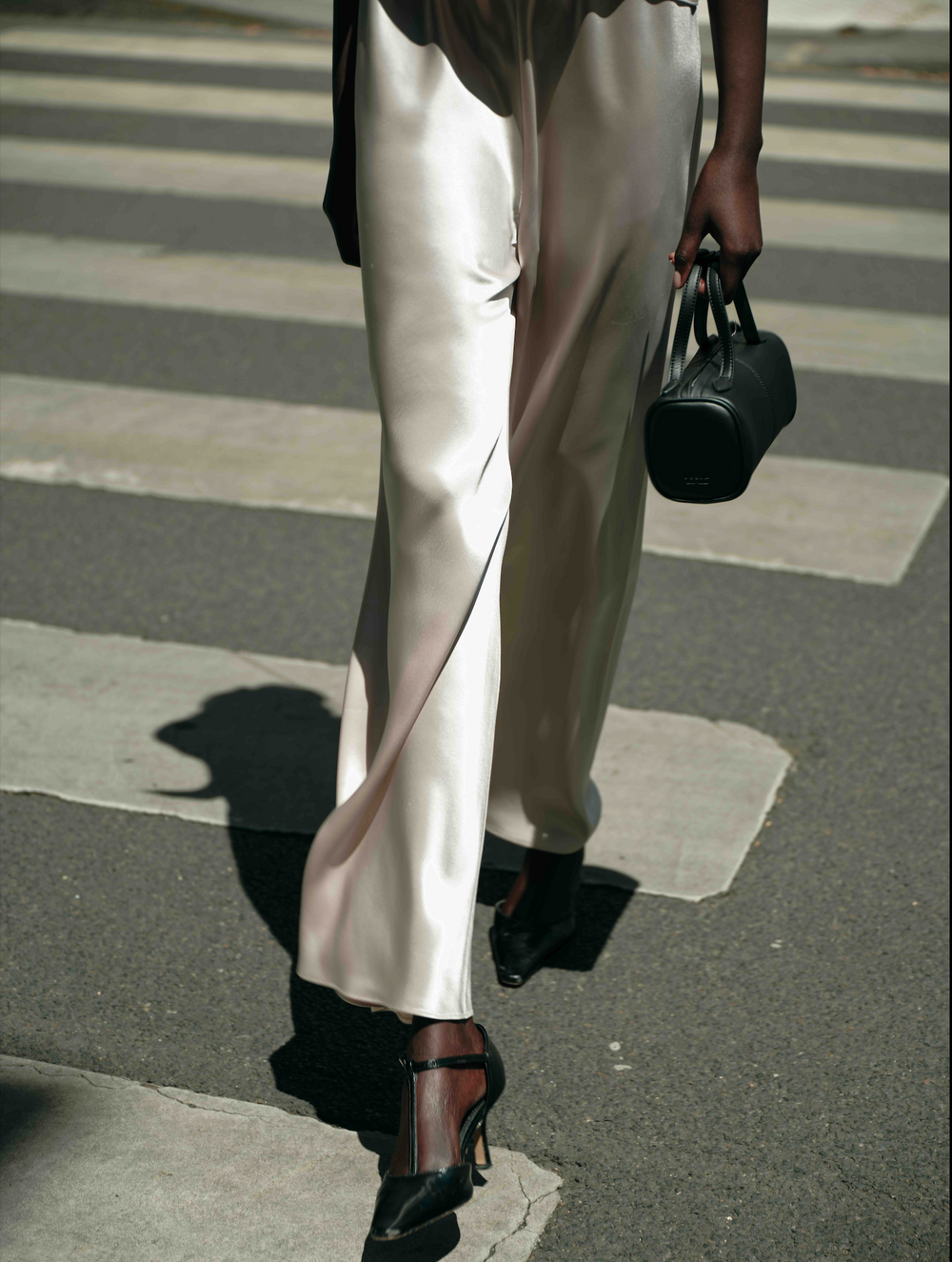 Jane bag in black - Paris campaign shoot 