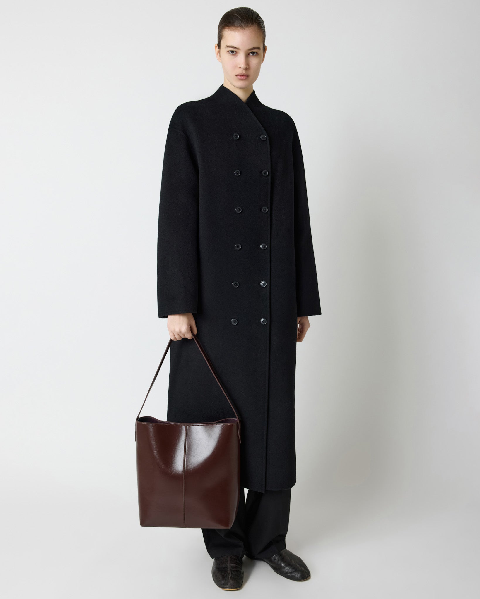 Kaia Bag Raisin Gloss