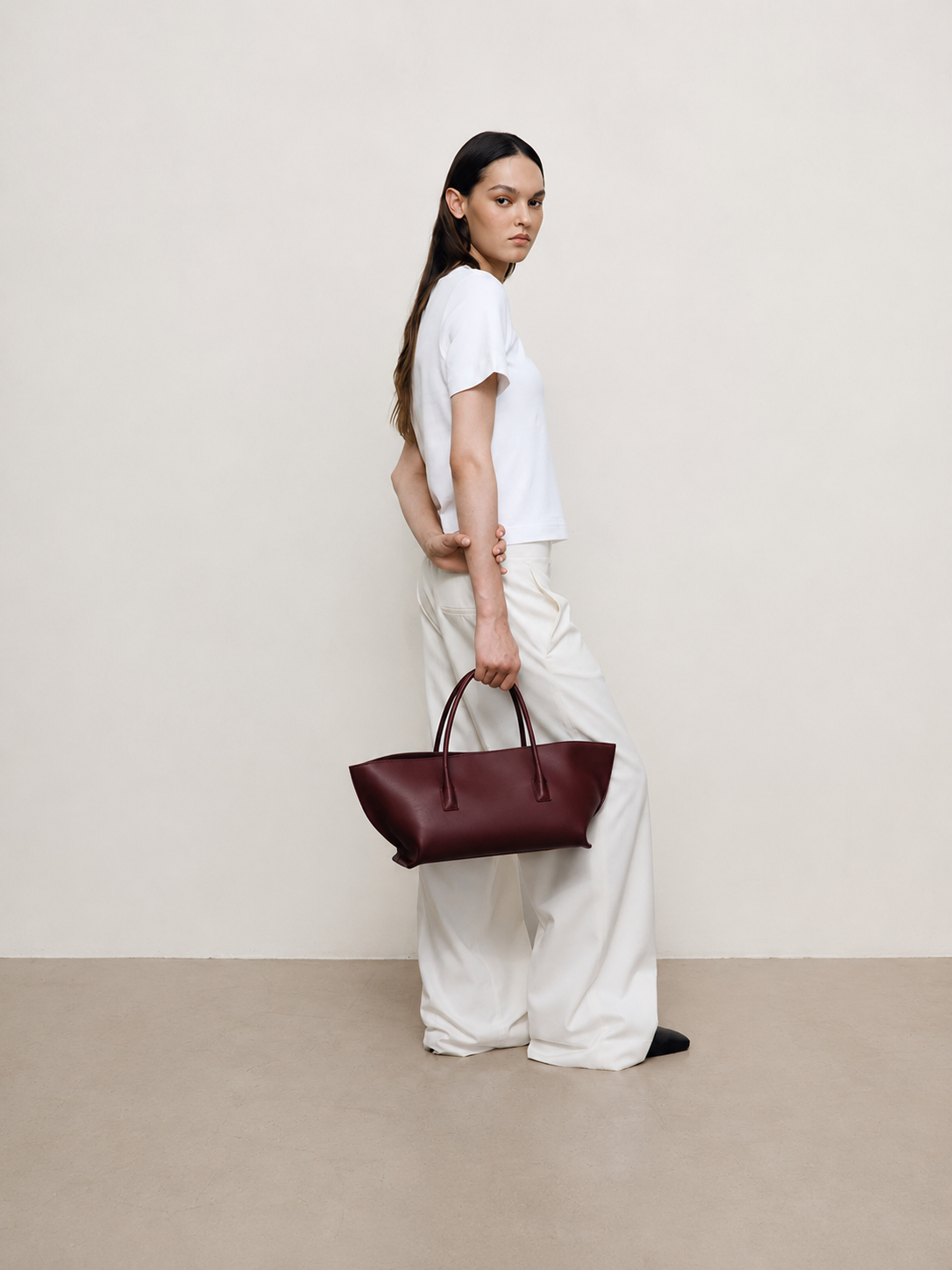 Greta Tote Burgundy