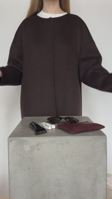 Seamed Clutch Espresso