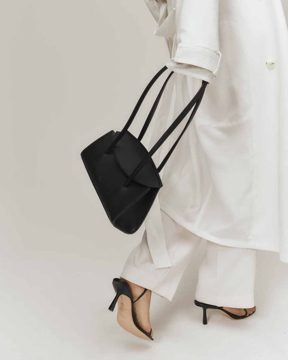 GOYARD GOYARDINE SAC HARDY BAG – Caroline's Fashion Luxuries